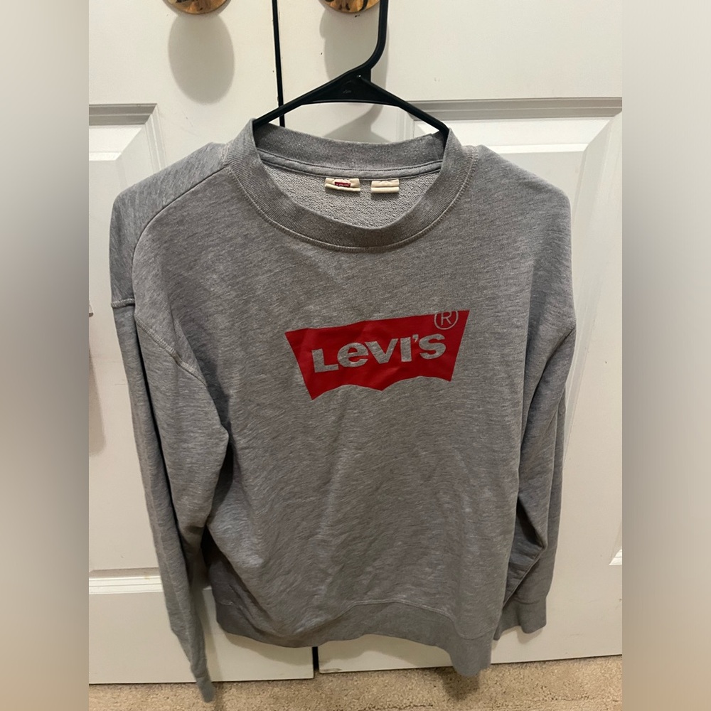 Women’s Levi’s Crewneck Sweatshirt - M